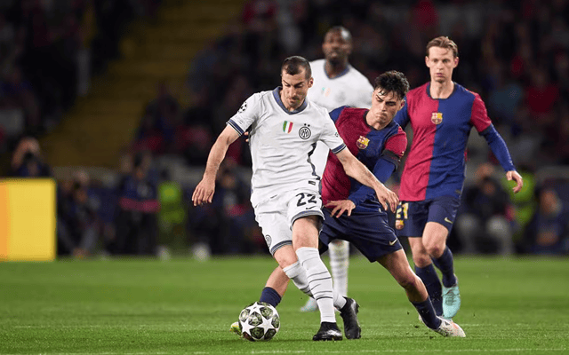 弗赖堡vs美因茨：金特尔、格里福首发，李在城、里斯出战