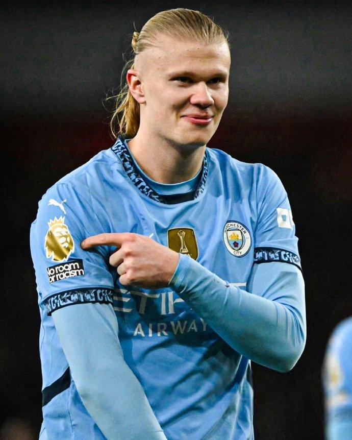 格局！吕文君社媒：不只是海港的三连冠，更是上海的三连冠