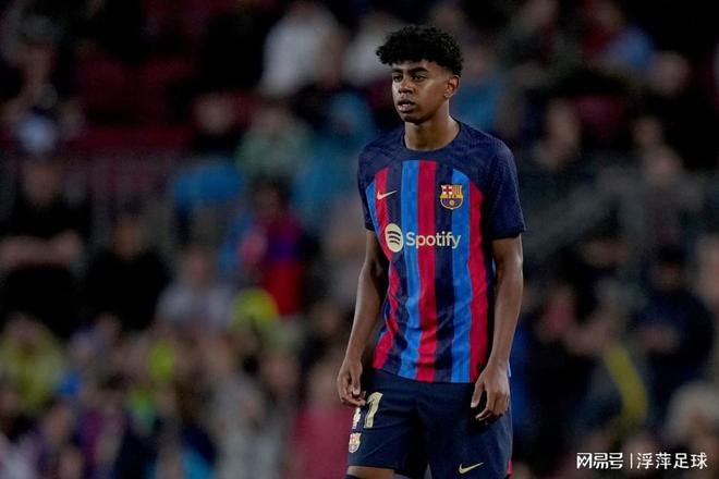 国足踢出赛季最佳半场？