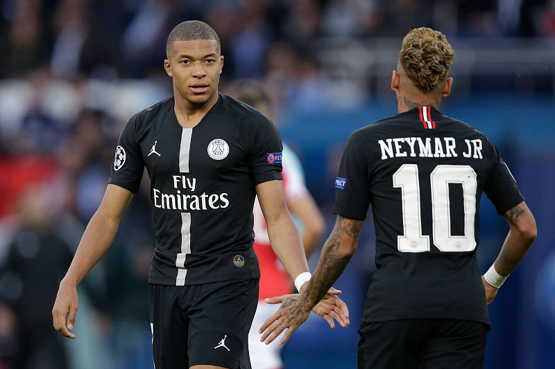 早报：不求同年同月同日生，但求同年同月同日2-2