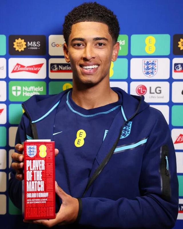 足球欧冠帽子戏法榜再添一人