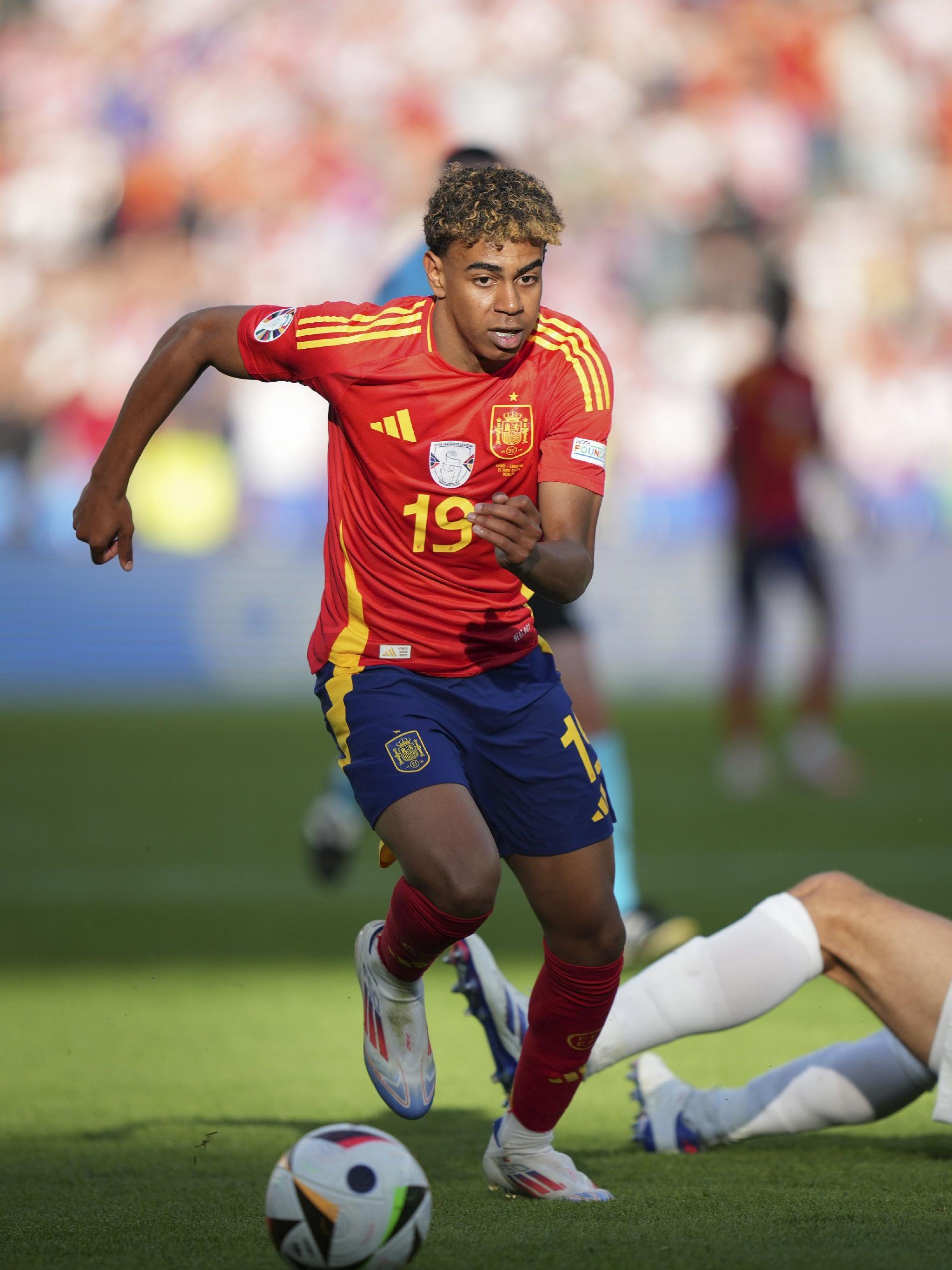 英超战报：桑切斯屡献神扑，切尔西0-0闷平伯恩茅斯